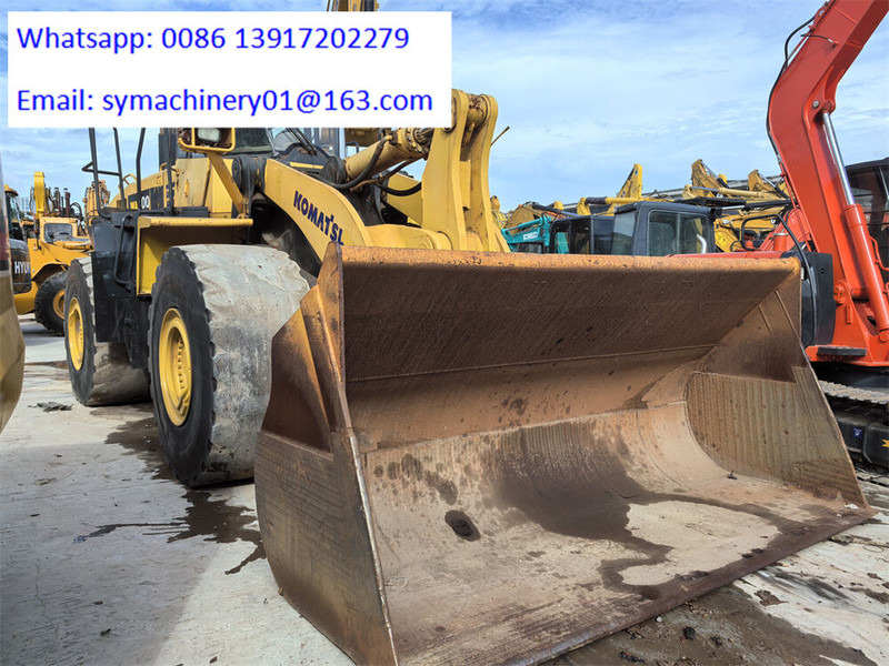 Komatsu WA500-6R - Wheel loader: picture 3 Komatsu WA500-6R - Wheel loader: picture 3