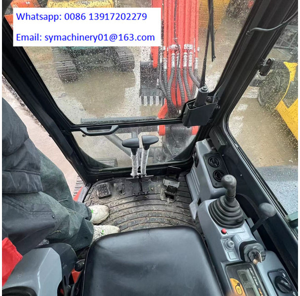 Mini excavator Kubota U55-5: picture 11