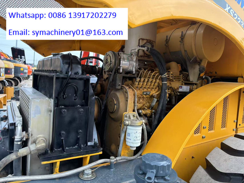 Roller XCMG XS223J: picture 12