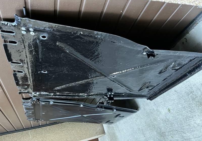 Osłona silnika SETRA 515 EURO 6, MERCEDES TRAVEGO, A4106800918,A 410 680 09 18,4 Setra Setra 511 515 516 517 519 HD HDH - Coach: picture 4 Osłona silnika SETRA 515 EURO 6, MERCEDES TRAVEGO, A4106800918,A 410 680 09 18,4 Setra Setra 511 515 516 517 519 HD HDH - Coach: picture 4