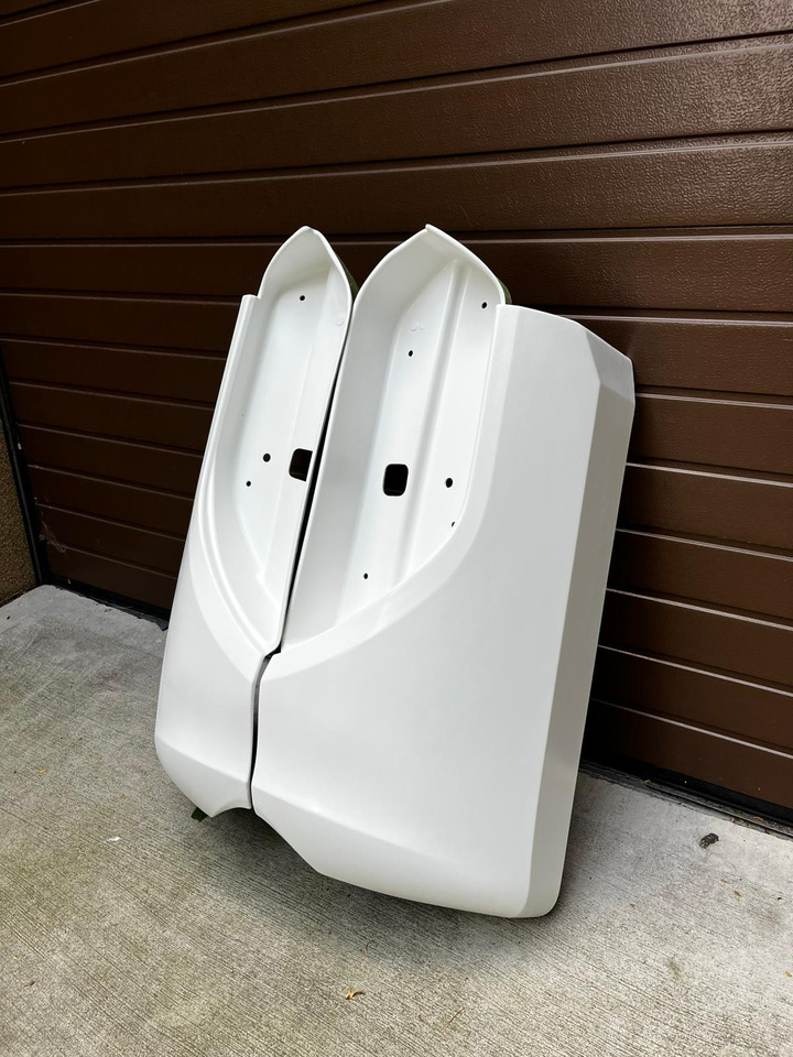 Zderzak, narożnik tylny lewy MAN LION'S COACH euro 6 MAN LION'S COACH euro 6 - Body and exterior for Bus: picture 3 Zderzak, narożnik tylny lewy MAN LION'S COACH euro 6 MAN LION'S COACH euro 6 - Body and exterior for Bus: picture 3