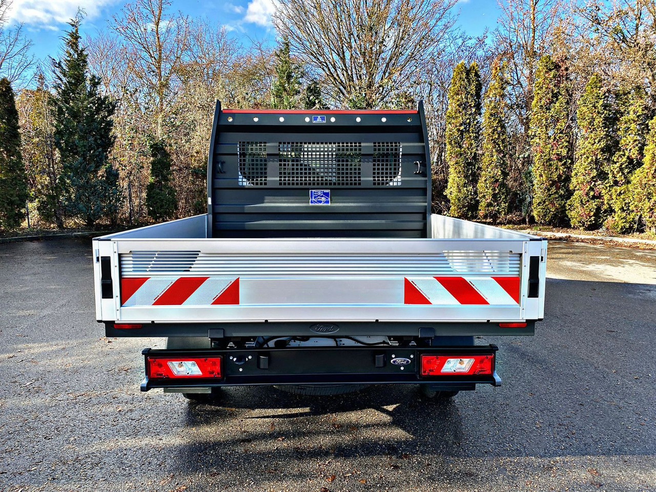 Ford Pritsche 350L2 DoKa|Trend|Garantie bis 08.27|19% - Flatbed van, Combi van: picture 4 Ford Pritsche 350L2 DoKa|Trend|Garantie bis 08.27|19% - Flatbed van, Combi van: picture 4