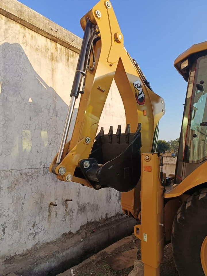 New Backhoe loader New Caterpillar 424 backhoe loader: picture 11