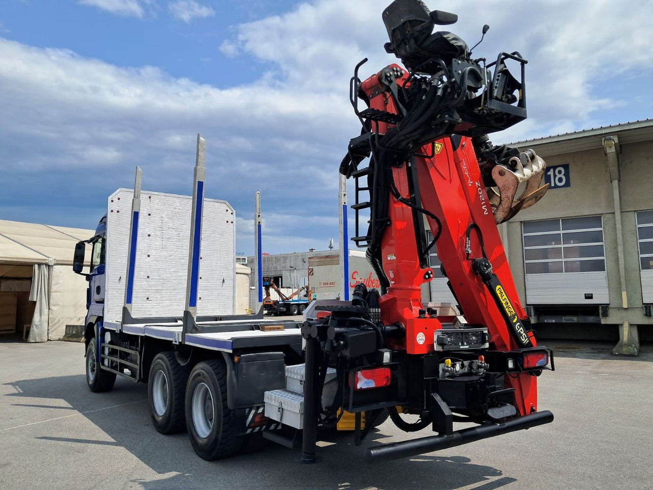 MAN TGS33 480 - Timber truck, Crane truck: picture 4 MAN TGS33 480 - Timber truck, Crane truck: picture 4