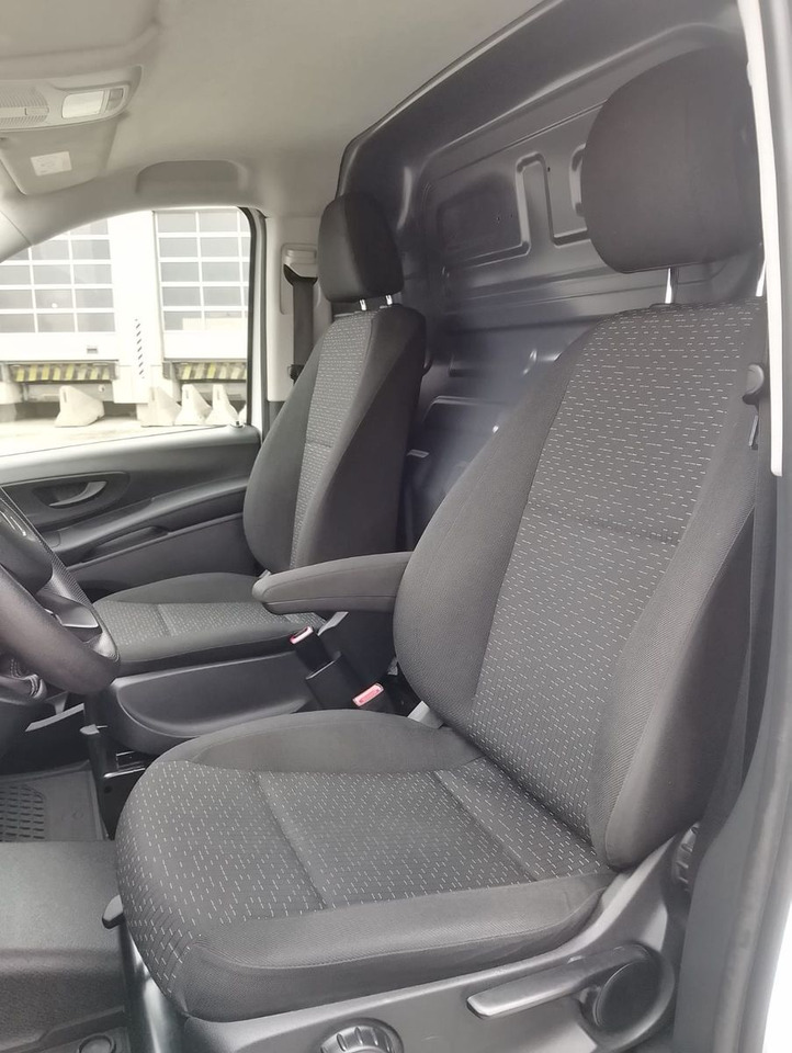 Panel van Mercedes-Benz VITO 116 CDI: picture 8