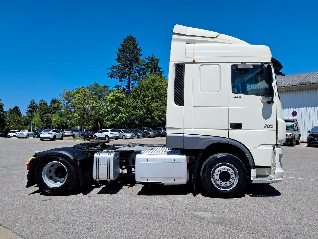 DAF XF 18.460 Schubboden | Klima | Retarder | Differ - Tractor unit: picture 3 DAF XF 18.460 Schubboden | Klima | Retarder | Differ - Tractor unit: picture 3
