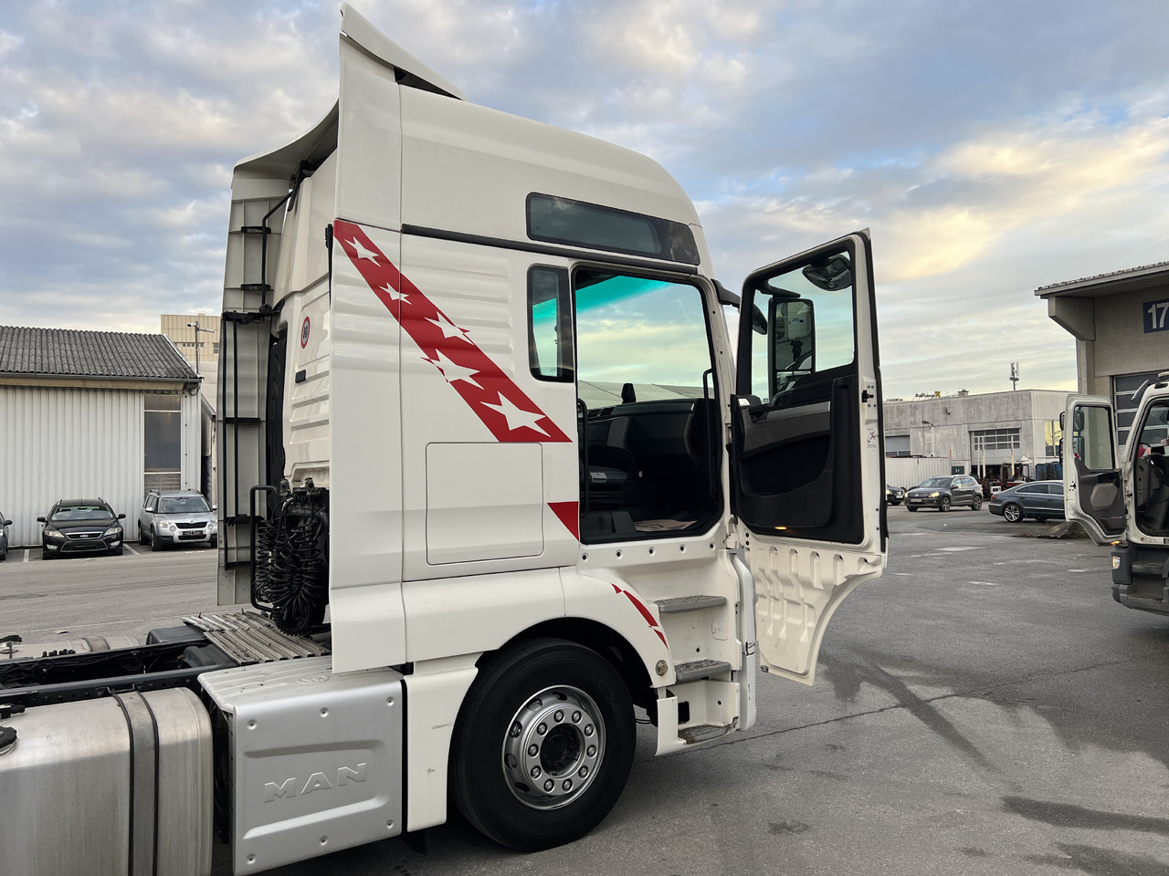 Tractor unit MAN MAN TGX 18.480 XXL | Retarder | Standklima | Klima |: picture 22 Tractor unit MAN MAN TGX 18.480 XXL | Retarder | Standklima | Klima |: picture 22