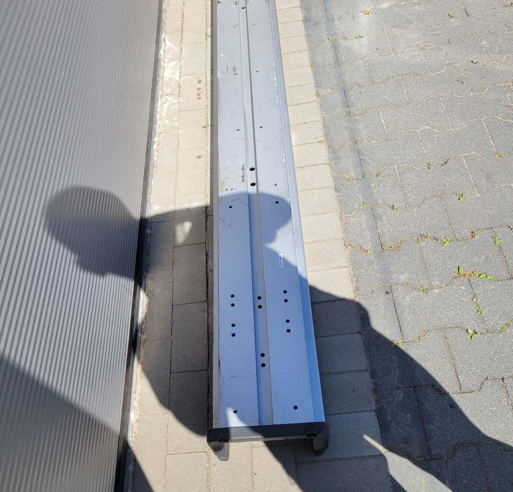 BELKA ZDERZAK SCANIA 2266598 ORYGINAŁ CHWALIM116 - Bumper for Truck: picture 4 BELKA ZDERZAK SCANIA 2266598 ORYGINAŁ CHWALIM116 - Bumper for Truck: picture 4