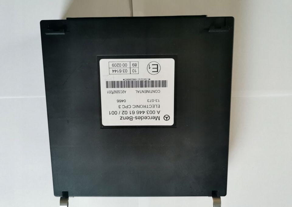 CPC Mercedes ACTROS MP4 A003 446 61 02/001 - ECU: picture 1 CPC Mercedes ACTROS MP4 A003 446 61 02/001 - ECU: picture 1