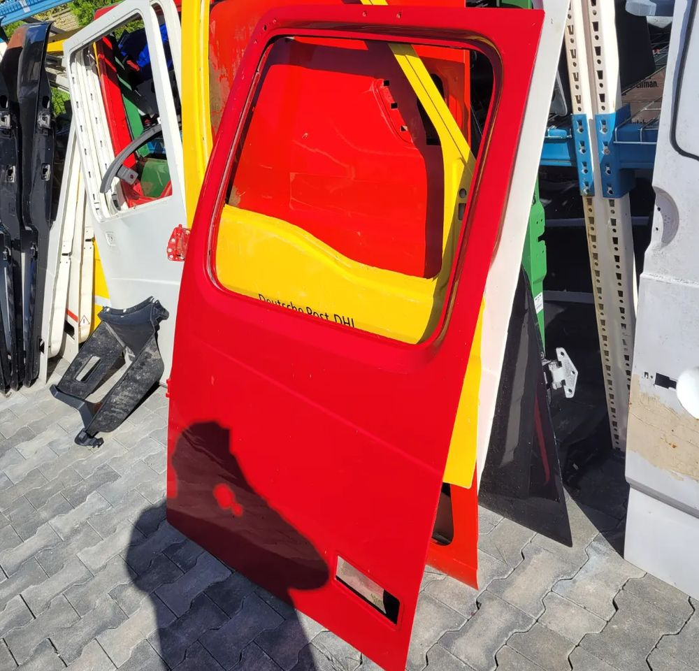 DRZWI LEWE VOLVO FH13 ORYGINAŁ - Door and parts for Truck: picture 2 DRZWI LEWE VOLVO FH13 ORYGINAŁ - Door and parts for Truck: picture 2
