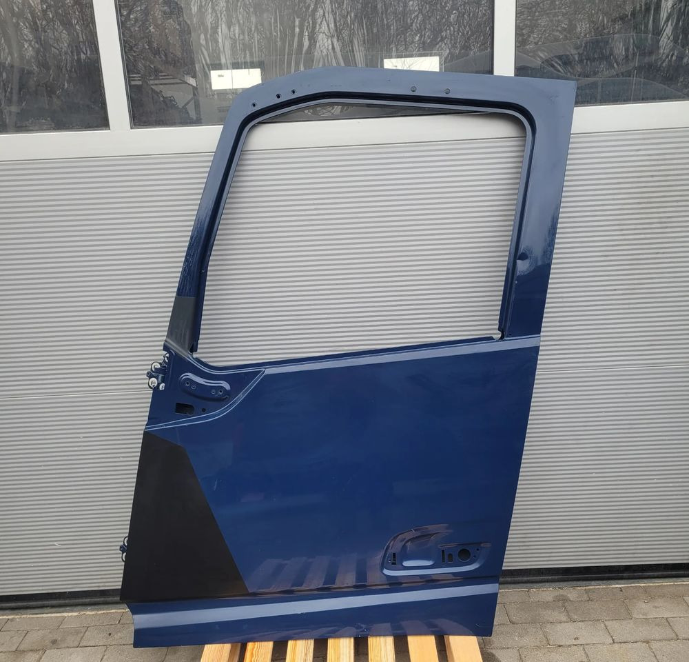 DRZWI LEWE VOLVO FH4 FH5 ORYGINAŁ CHWALIM116 - Body and exterior for Truck: picture 1 DRZWI LEWE VOLVO FH4 FH5 ORYGINAŁ CHWALIM116 - Body and exterior for Truck: picture 1