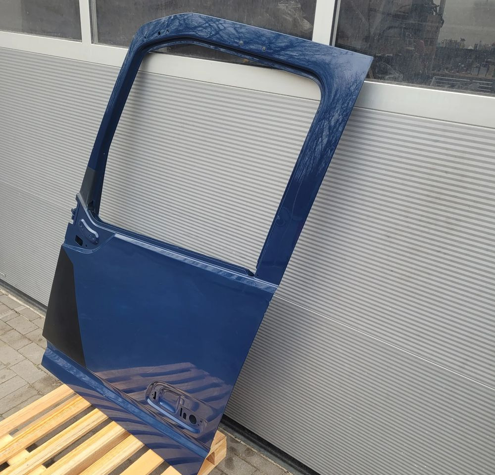 DRZWI LEWE VOLVO FH4 FH5 ORYGINAŁ CHWALIM116 - Door and parts for Truck: picture 3 DRZWI LEWE VOLVO FH4 FH5 ORYGINAŁ CHWALIM116 - Door and parts for Truck: picture 3