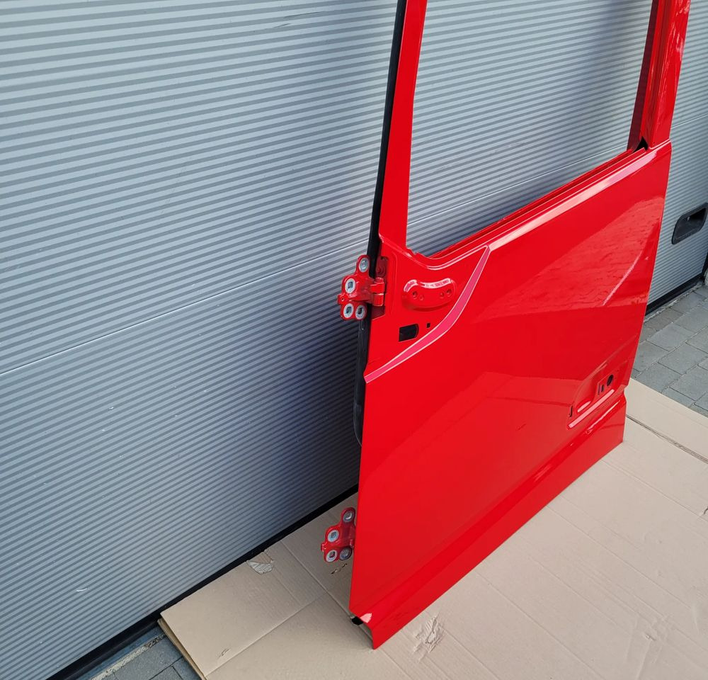 DRZWI LEWE VOLVO FH4 FH5 ORYGINAŁ CHWALIM116 - Body and exterior for Truck: picture 3 DRZWI LEWE VOLVO FH4 FH5 ORYGINAŁ CHWALIM116 - Body and exterior for Truck: picture 3