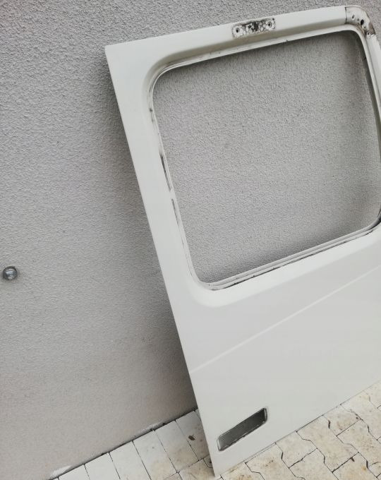 DRZWI VOLVO FH 13 FH13 RH ral 1103 - Door and parts for Truck: picture 3 DRZWI VOLVO FH 13 FH13 RH ral 1103 - Door and parts for Truck: picture 3