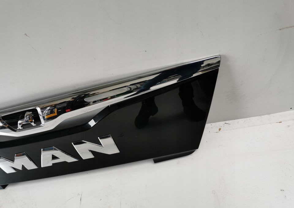 GRILL ATRAPA MAN TGX E6 lift - Hood for Truck: picture 5 GRILL ATRAPA MAN TGX E6 lift - Hood for Truck: picture 5