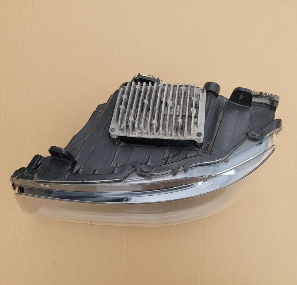 LAMPA LED MAN TG3 TGX NM ORYGINAŁ 81.25101-6821 LEWA CHWALIM116 - Lights/ Lighting for Truck: picture 3 LAMPA LED MAN TG3 TGX NM ORYGINAŁ 81.25101-6821 LEWA CHWALIM116 - Lights/ Lighting for Truck: picture 3