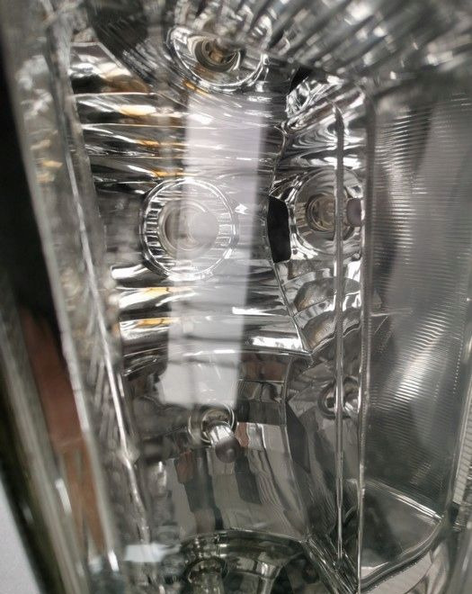 LAMPA VOLVO FH12 fh13 ORYGINAŁ PRAWA - Headlight for Truck: picture 2 LAMPA VOLVO FH12 fh13 ORYGINAŁ PRAWA - Headlight for Truck: picture 2