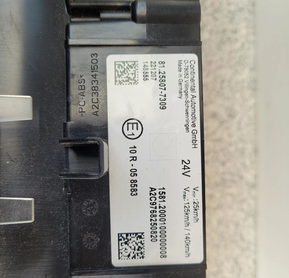 LICZNIK MAN TG3 TGX 81.25807-7309 - Dashboard for Truck: picture 2 LICZNIK MAN TG3 TGX 81.25807-7309 - Dashboard for Truck: picture 2