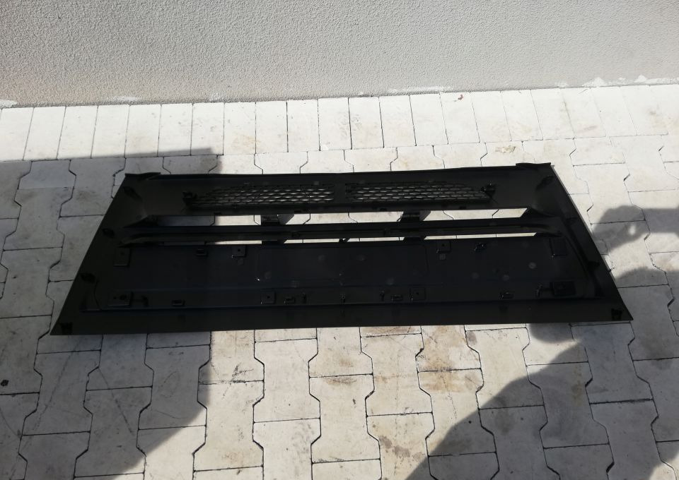 MASKA GRILL ATRAPA DAF LF NOWY ORYGINAŁ EURO6 - Hood: picture 4 MASKA GRILL ATRAPA DAF LF NOWY ORYGINAŁ EURO6 - Hood: picture 4