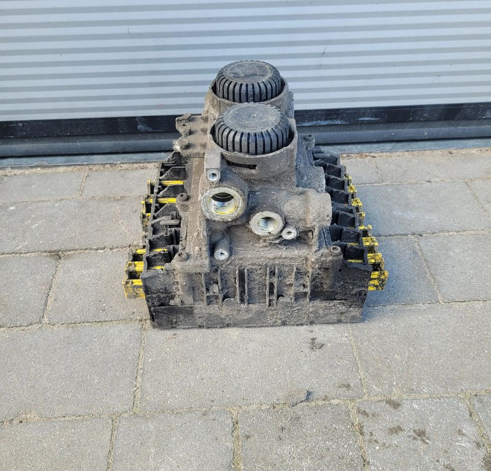 MODULATOR WABCO 120239 ORYGINAŁ CHWALIM116 - Brake parts for Truck: picture 1 MODULATOR WABCO 120239 ORYGINAŁ CHWALIM116 - Brake parts for Truck: picture 1