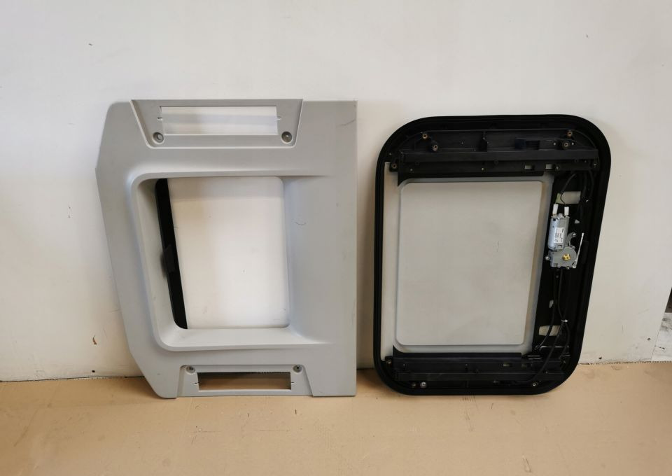 SZYBERDACH RENAULT RANGE T GAMA - Body and exterior for Truck: picture 1 SZYBERDACH RENAULT RANGE T GAMA - Body and exterior for Truck: picture 1