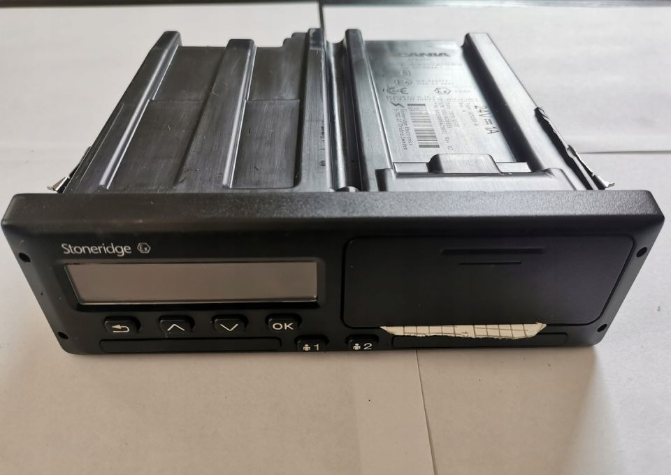 TACHOGRAF SCANIA S R 2723011 - Tachograph for Truck: picture 1 TACHOGRAF SCANIA S R 2723011 - Tachograph for Truck: picture 1