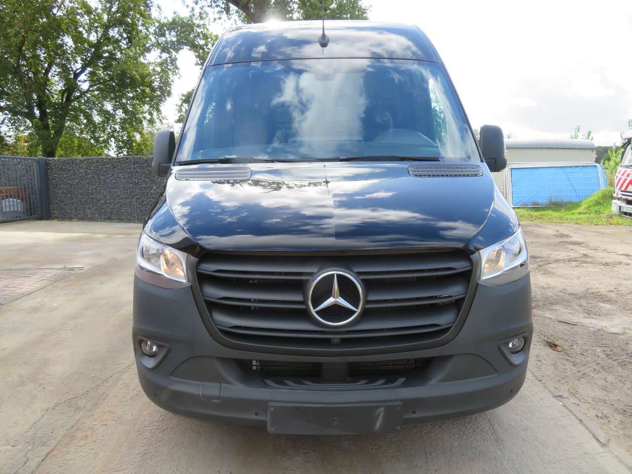 Mercedes-Benz Sprinter 317cdi - A2H2 - Panel van: picture 2 Mercedes-Benz Sprinter 317cdi - A2H2 - Panel van: picture 2