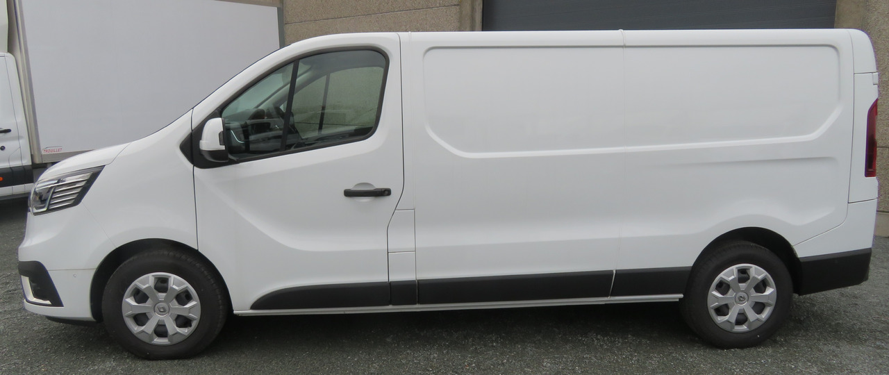 Renault Trafic - L2 - 2.0dCi - Small van: picture 4 Renault Trafic - L2 - 2.0dCi - Small van: picture 4