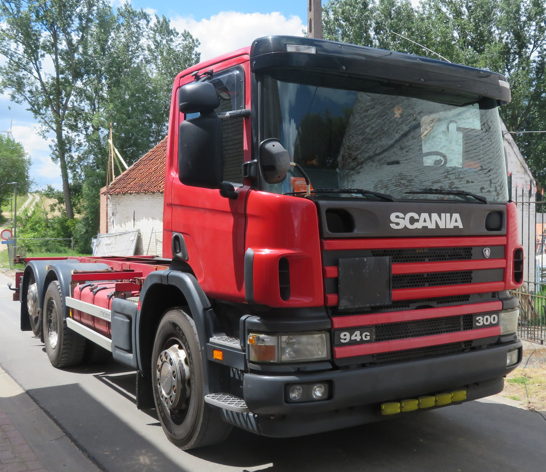 Scania 94 GB 6X2 - Cab chassis truck: picture 2 Scania 94 GB 6X2 - Cab chassis truck: picture 2