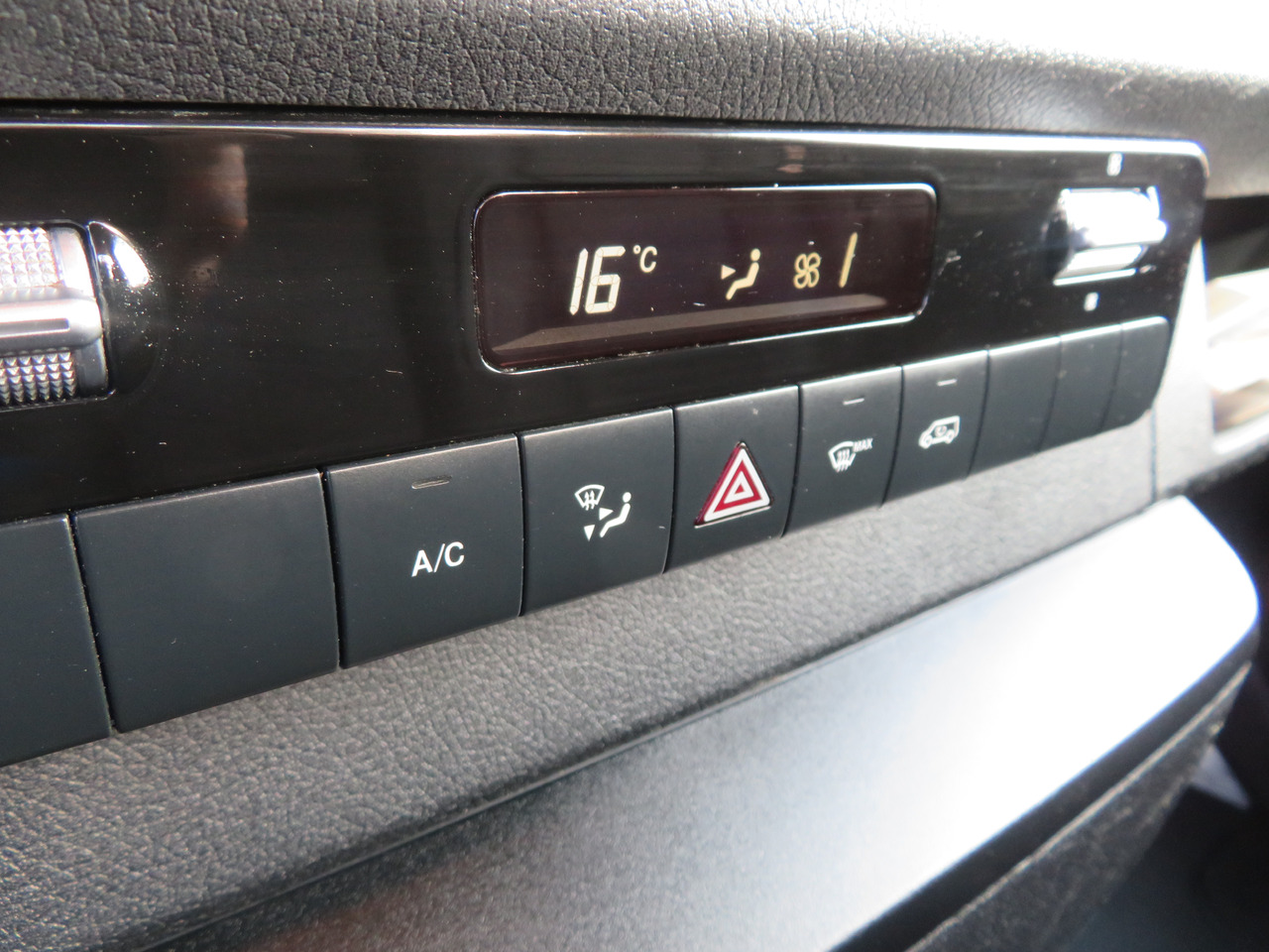 New Van Mercedes-Benz Sprinter 514cdi: picture 12 New Van Mercedes-Benz Sprinter 514cdi: picture 12