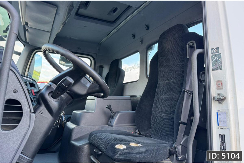 Container transporter/ Swap body truck Mercedes-Benz Atego 1318 Day Cab, Euro 6, / BDF / DHOLLANDIA 2000KG: picture 7