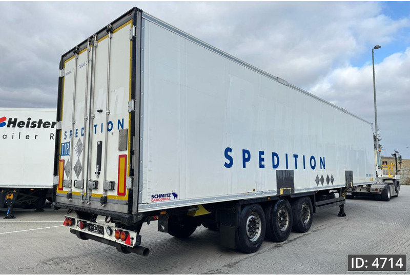 Schmitz Cargobull Thermo king SLXe400 / Double stock / Huckepack / 4 pcs - Refrigerator semi-trailer: picture 3 Schmitz Cargobull Thermo king SLXe400 / Double stock / Huckepack / 4 pcs - Refrigerator semi-trailer: picture 3