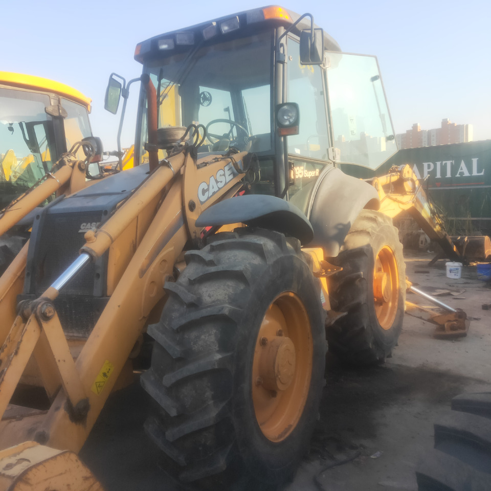 CASE 695 - Backhoe loader: picture 5 CASE 695 - Backhoe loader: picture 5