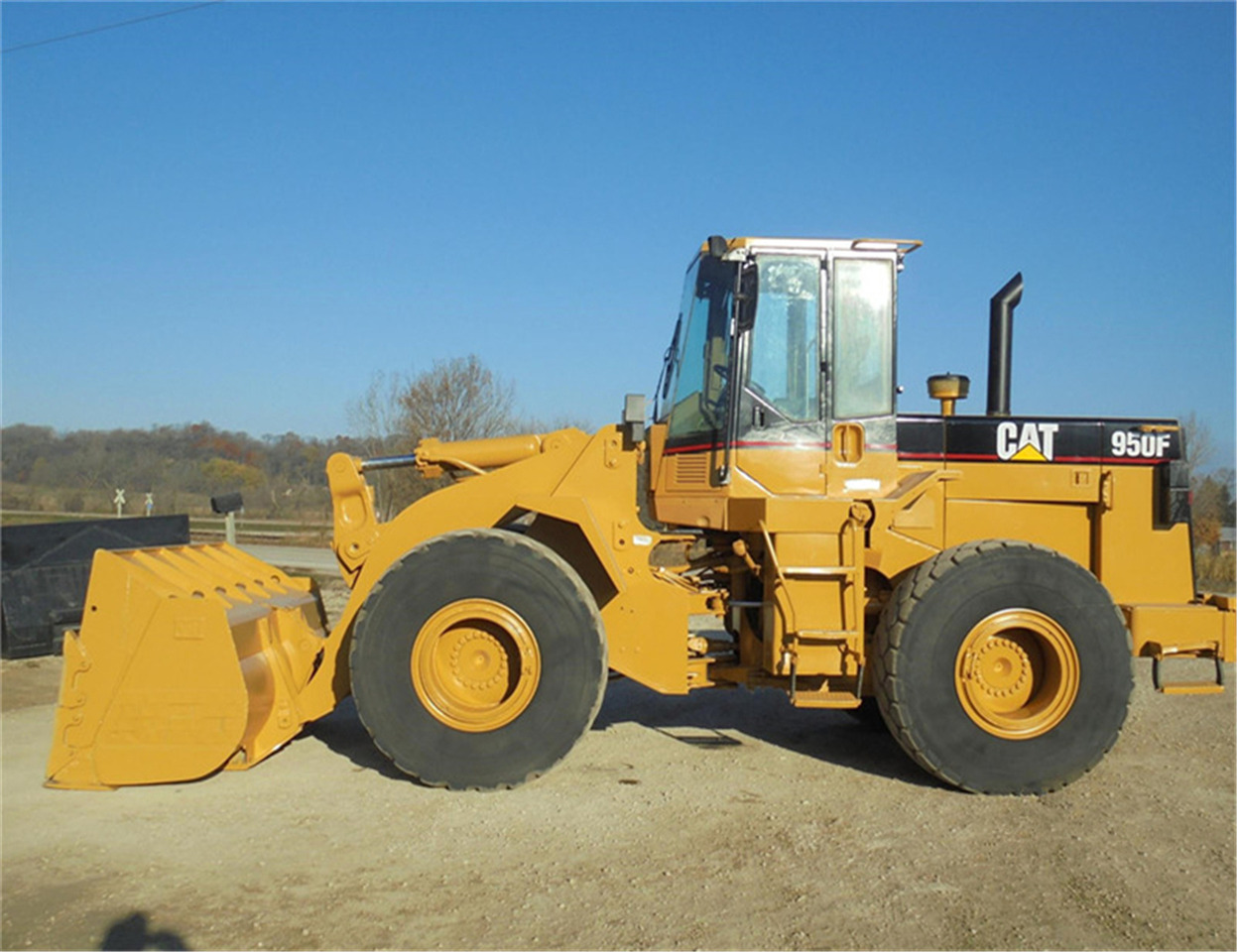 CATERPILLAR Skid Steer Loader 950F - Skid steer loader: picture 3 CATERPILLAR Skid Steer Loader 950F - Skid steer loader: picture 3