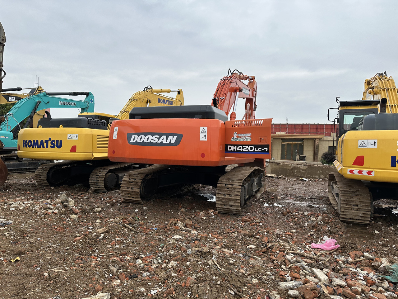 Crawler excavator DOOSAN DH420LC-7 Crawler Excavator: picture 7