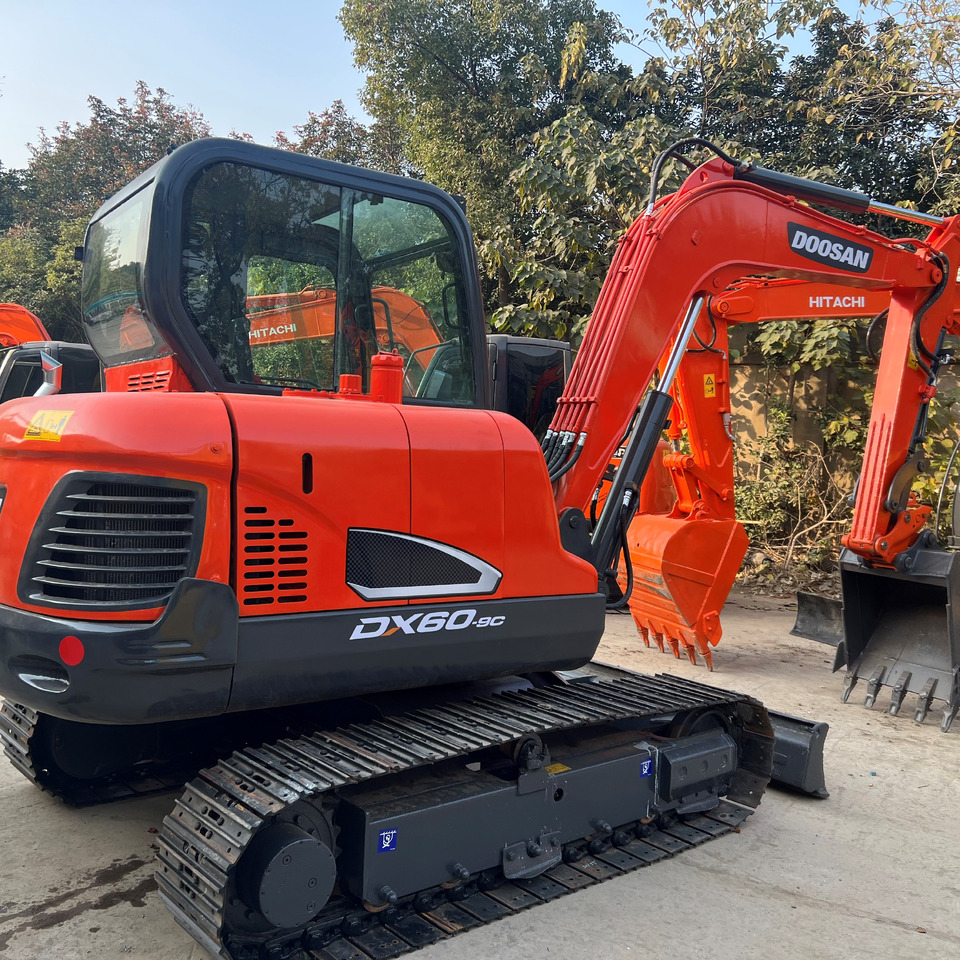 DOOSAN DX 60 Mini excavator - Mini excavator: picture 4 DOOSAN DX 60 Mini excavator - Mini excavator: picture 4