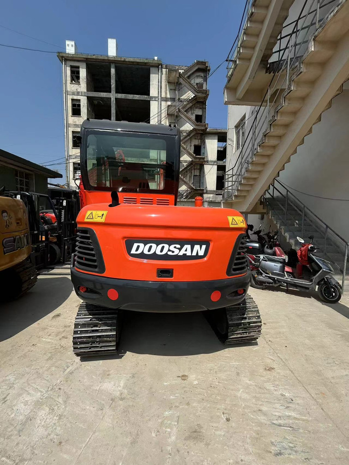 Mini excavator DOOSAN DX60  Mini excavator 6ton: picture 6