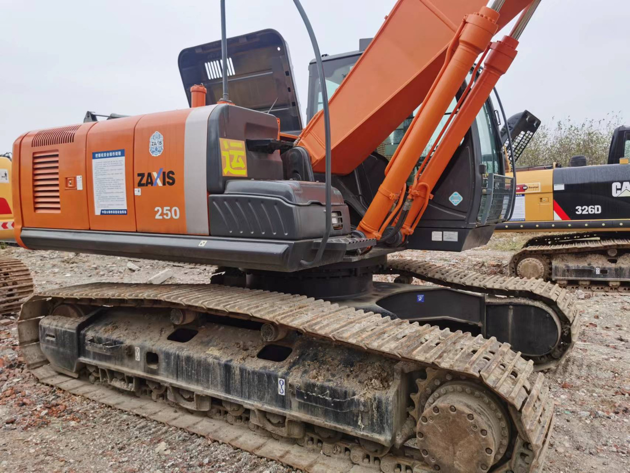 HITACHI ZX250 - Crawler excavator: picture 4 HITACHI ZX250 - Crawler excavator: picture 4