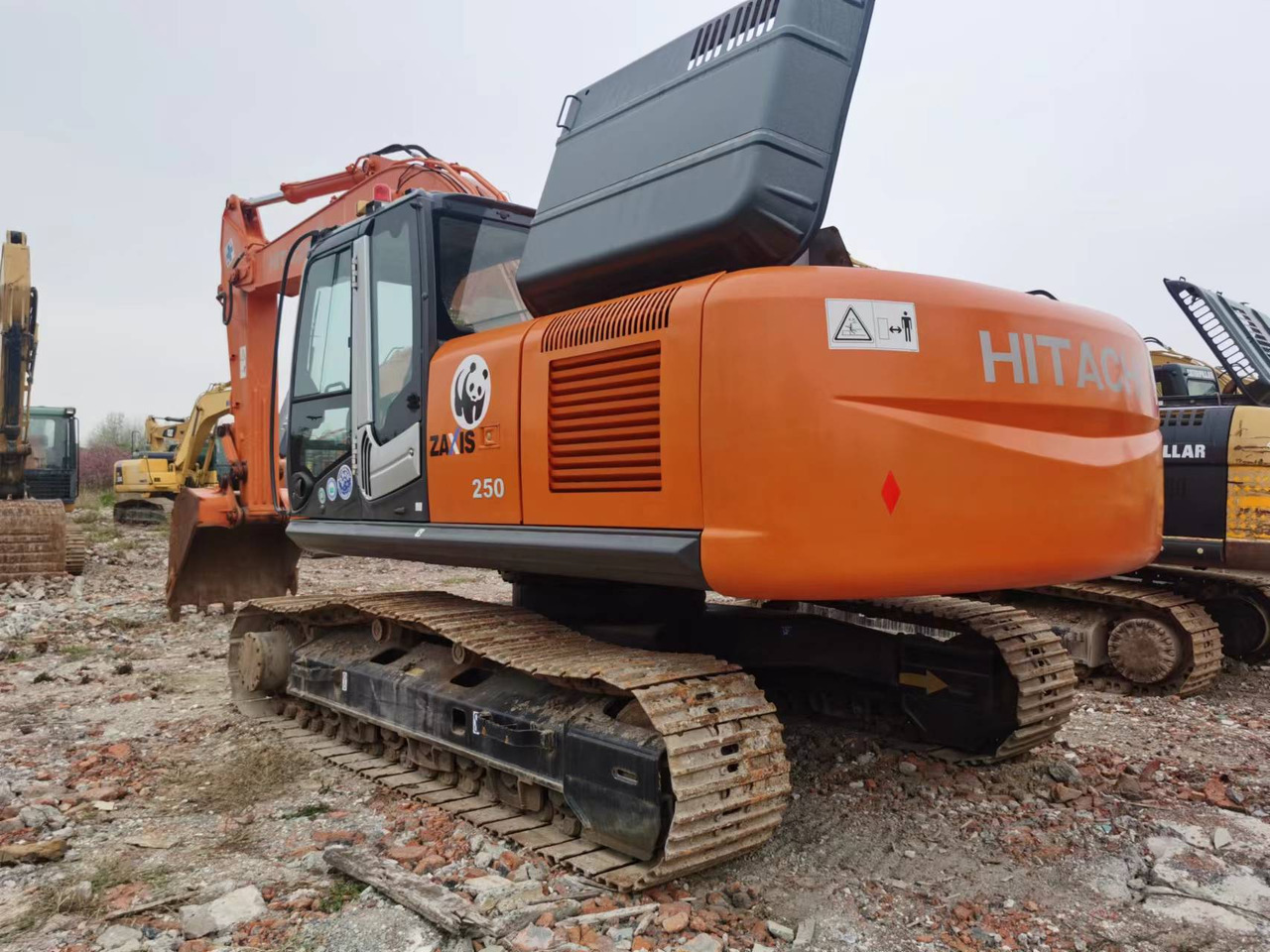 HITACHI ZX250 - Crawler excavator: picture 3 HITACHI ZX250 - Crawler excavator: picture 3