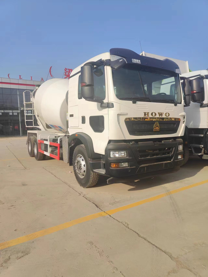 HOWO TX350 Cement Mixer Truck Click Here for Discount - Concrete mixer truck: picture 3 HOWO TX350 Cement Mixer Truck Click Here for Discount - Concrete mixer truck: picture 3