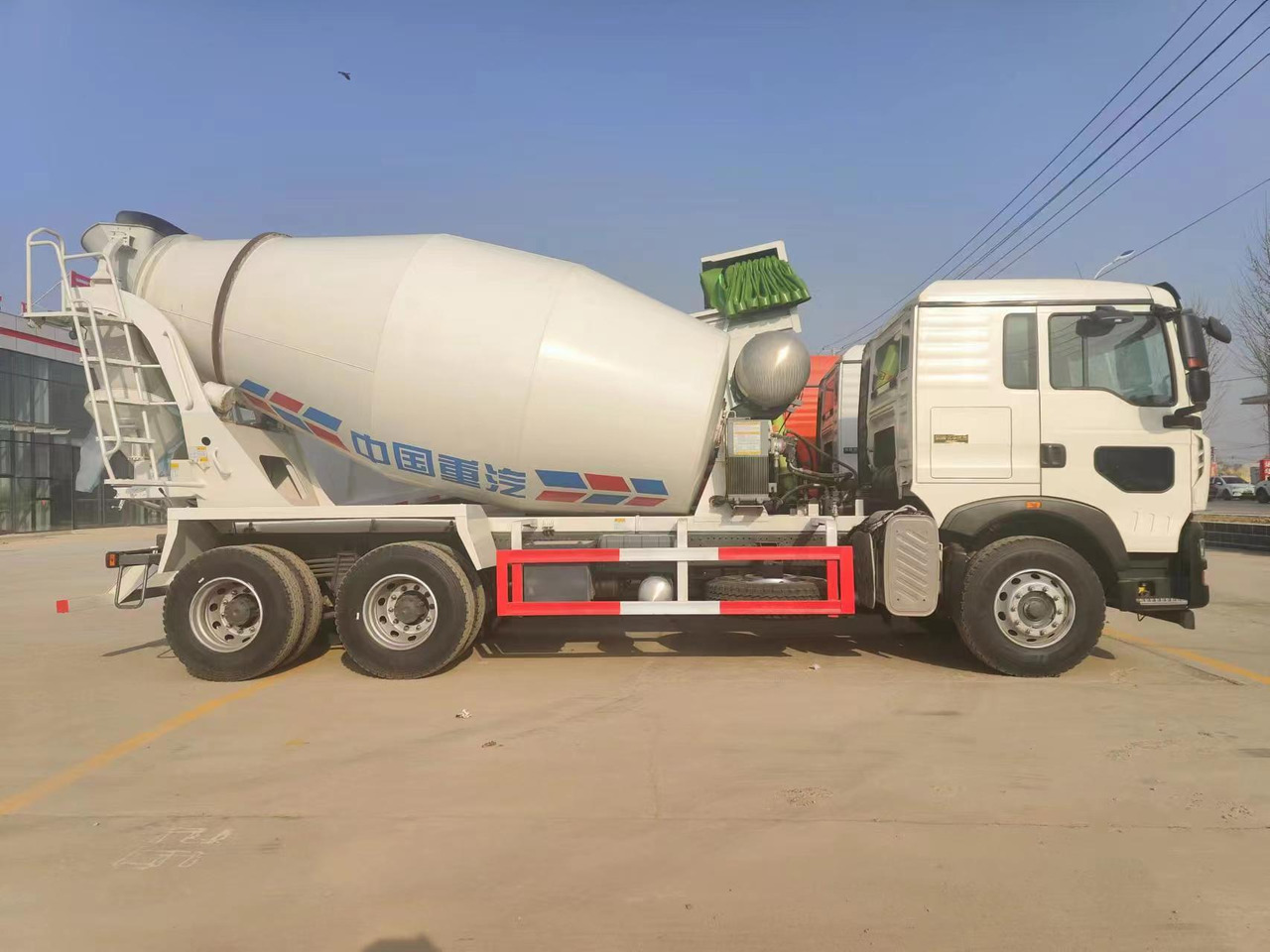 HOWO TX350 Cement Mixer Truck Click Here for Discount - Concrete mixer truck: picture 5 HOWO TX350 Cement Mixer Truck Click Here for Discount - Concrete mixer truck: picture 5
