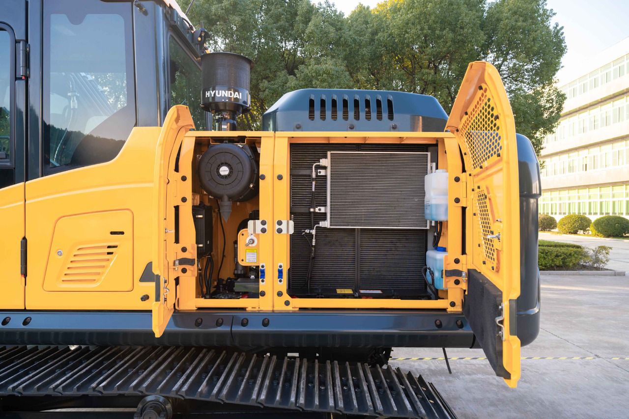 HYUNDAI Excavator HX230 Click Here for Discount - Excavator: picture 4 HYUNDAI Excavator HX230 Click Here for Discount - Excavator: picture 4