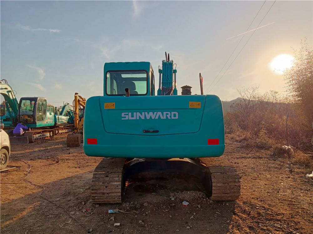SUNWARD SWE90N - Crawler excavator: picture 4 SUNWARD SWE90N - Crawler excavator: picture 4