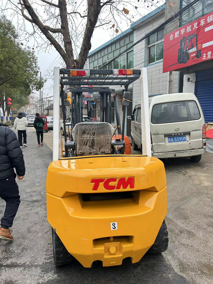 TCM FD30 - Diesel forklift: picture 5 TCM FD30 - Diesel forklift: picture 5