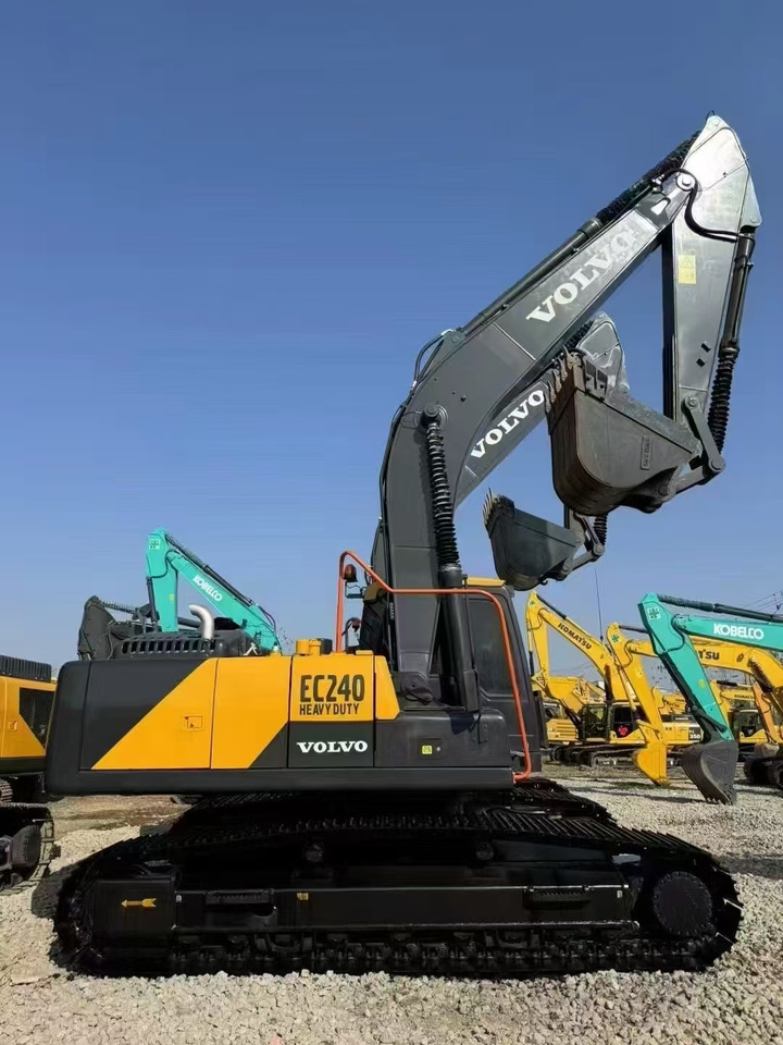 VOLVO EC240 - Crawler excavator: picture 1 VOLVO EC240 - Crawler excavator: picture 1