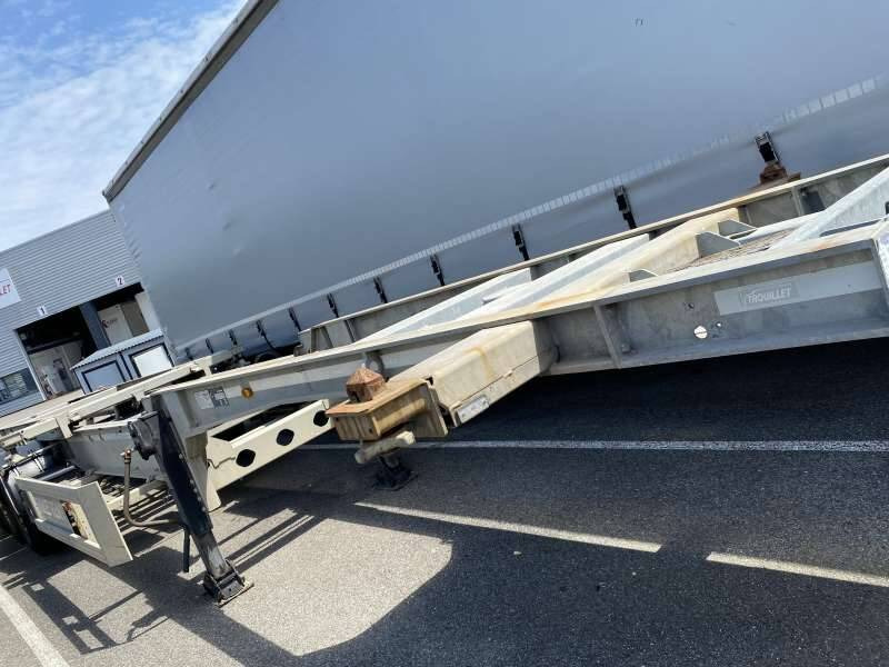 Semi-remorque 3 Essieux 38 TONNES CHARIOT COULISSANT - Container transporter/ Swap body semi-trailer: picture 3 Semi-remorque 3 Essieux 38 TONNES CHARIOT COULISSANT - Container transporter/ Swap body semi-trailer: picture 3