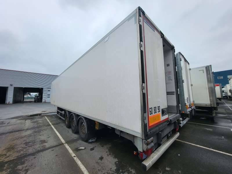 Semi-remorque 3 Essieux FRIGO 38 TONNES CAISSE LAMBERET GROUPE CARRIER VECTOR 1550 - Refrigerator semi-trailer: picture 5 Semi-remorque 3 Essieux FRIGO 38 TONNES CAISSE LAMBERET GROUPE CARRIER VECTOR 1550 - Refrigerator semi-trailer: picture 5