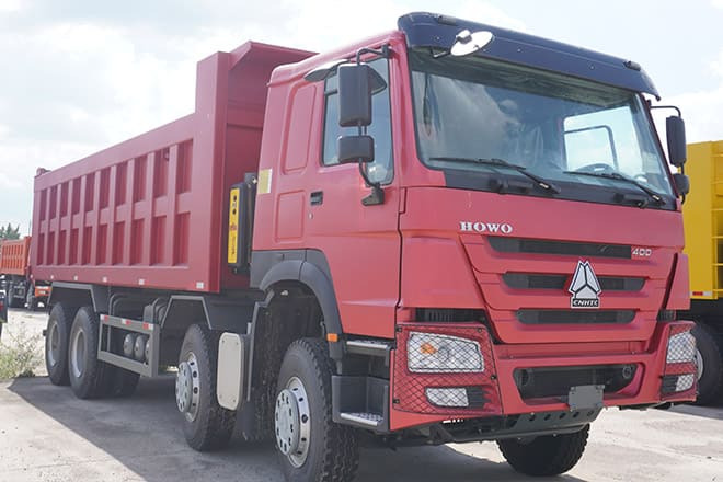 SINOTRUK Sinotruk Howo 8x4 Dump Truck for Sale in Cameroon - Tipper: picture 2 SINOTRUK Sinotruk Howo 8x4 Dump Truck for Sale in Cameroon - Tipper: picture 2