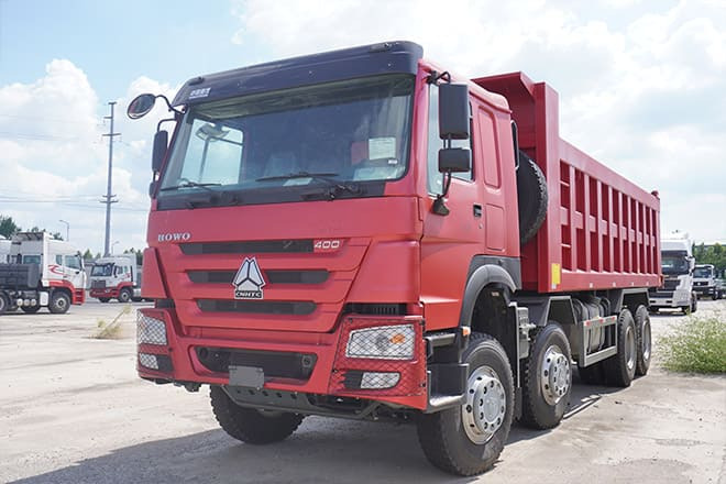 SINOTRUK Sinotruk Howo 8x4 Dump Truck for Sale in Cameroon - Tipper: picture 3 SINOTRUK Sinotruk Howo 8x4 Dump Truck for Sale in Cameroon - Tipper: picture 3
