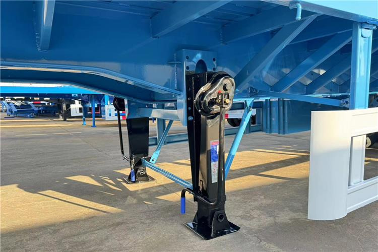 TITAN 3 Axle 60 Ton Cargo Semi Trailer for Sale In Sudan - Livestock semi-trailer: picture 3 TITAN 3 Axle 60 Ton Cargo Semi Trailer for Sale In Sudan - Livestock semi-trailer: picture 3